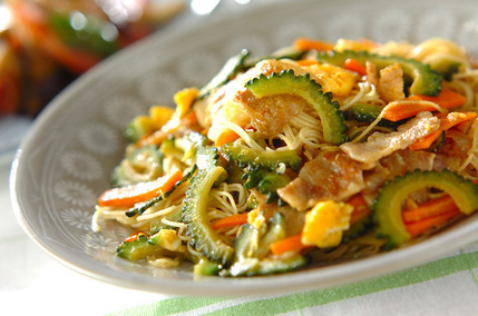 ゴーヤのカレー風味素麺チャンプルー