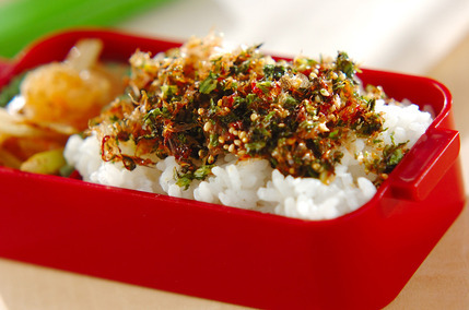 セロリのふりかけ