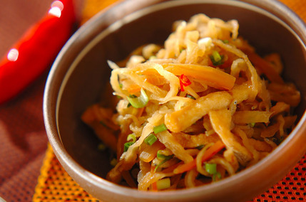 切干し大根とジャコの煮物