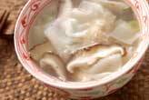 鶏のワンタンスープ
