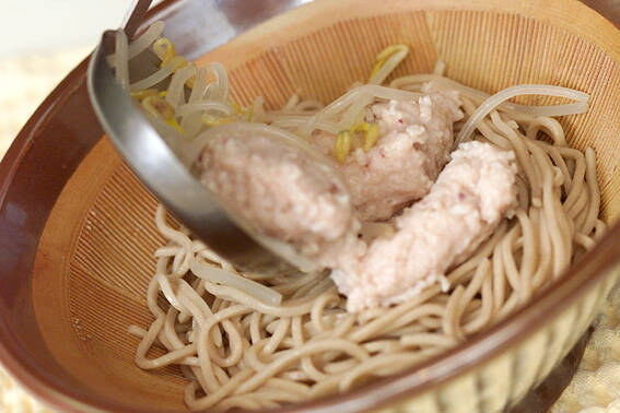 イカだんごそばの作り方の手順4