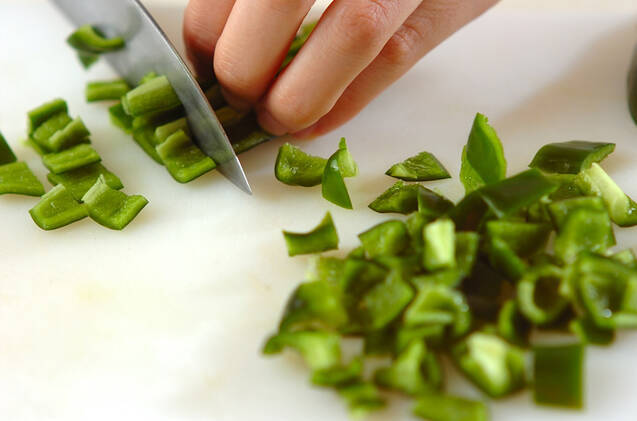 ピーマンとコーンのスープの作り方の手順1