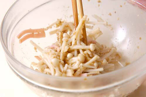 エノキのゴマ和えの作り方の手順3