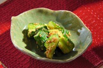 キュウリのゴマ和え