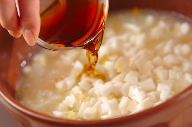 ショウガとカブの押し麦がゆの作り方の手順2