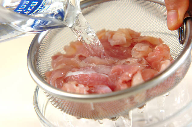 鶏と冬瓜の温麺の作り方の手順1