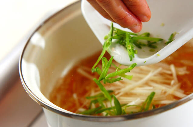 野菜のコンソメスープの作り方の手順5