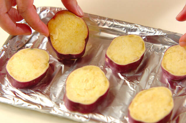 バターシナモンポテトの作り方の手順2