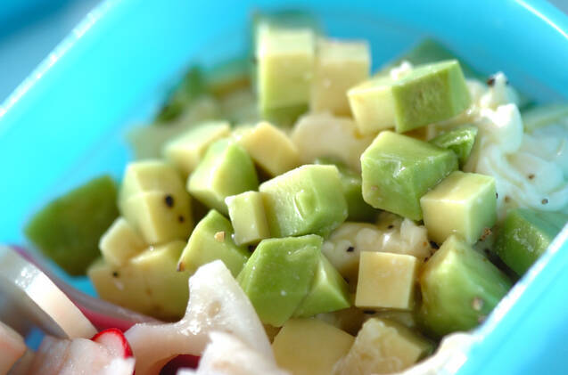 アボカドのクリームチーズ和え