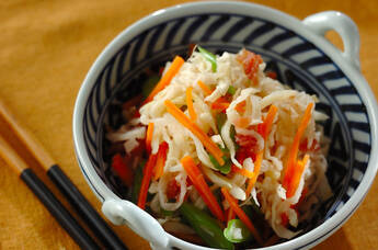 切干し大根の梅甘酢和え