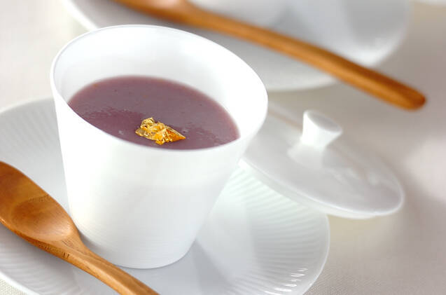 紫イモのスープ