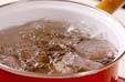 コンニャクの煮物の作り方の手順1