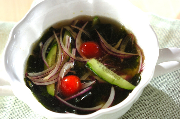 野菜のさっぱり冷やしスープ