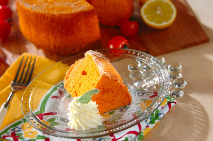 トマトのシフォンケーキ