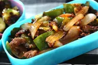 牛肉のコク旨炒め