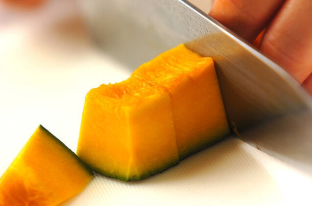 カボチャのパスタ入りミネストローネの作り方の手順1