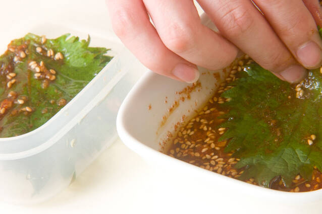 ごはんがすすむ！韓国風大葉のピリ辛漬けの作り方の手順2