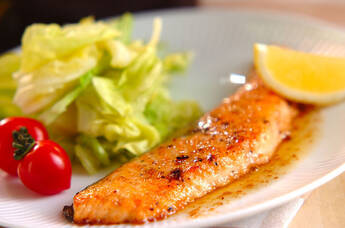 サーモンソテー