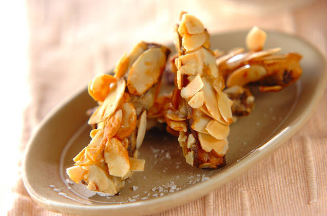 ゴボウのアーモンド揚げ