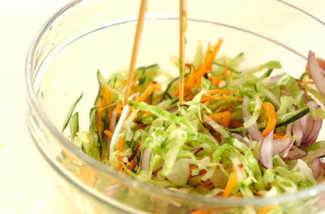 せん切り野菜のコールスローの作り方の手順6