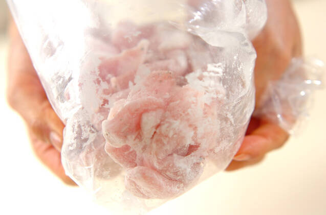 長芋と豚肉のオイスター炒めの作り方の手順1