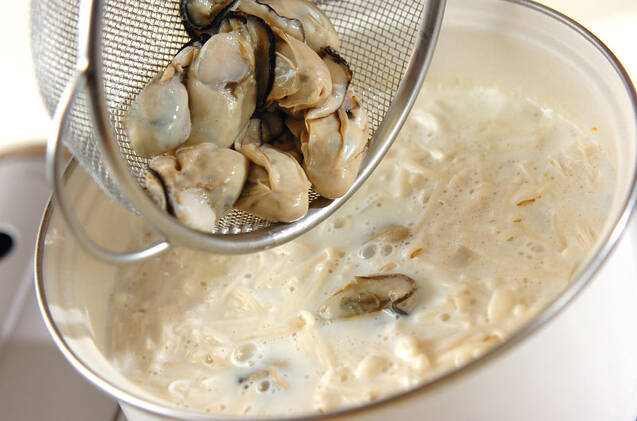 カキのミルクスープの作り方の手順6