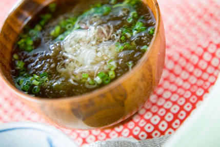 とろろ昆布のお吸い物