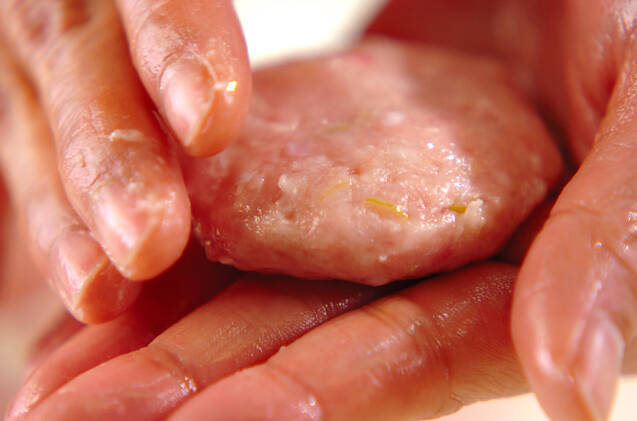 たっぷり野菜をのせた揚げつくねの作り方の手順4