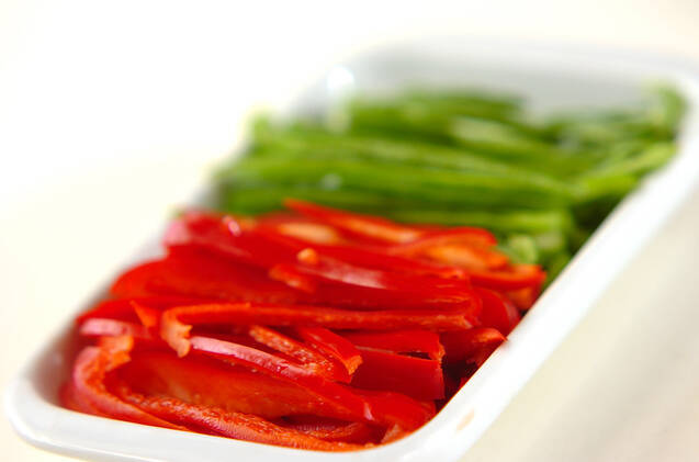 たっぷり野菜をのせた揚げつくねの作り方の手順3