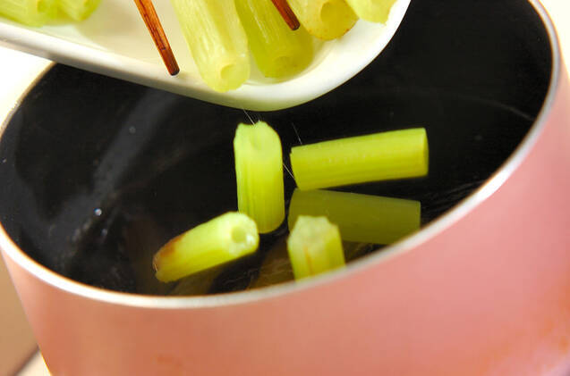 フキとゴボ天の煮物の作り方の手順4