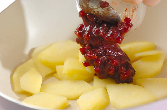 バニラアイス和風アップルソースの作り方の手順3