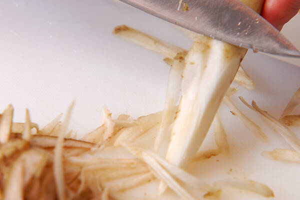 ゴボウのきんぴらの作り方の手順1