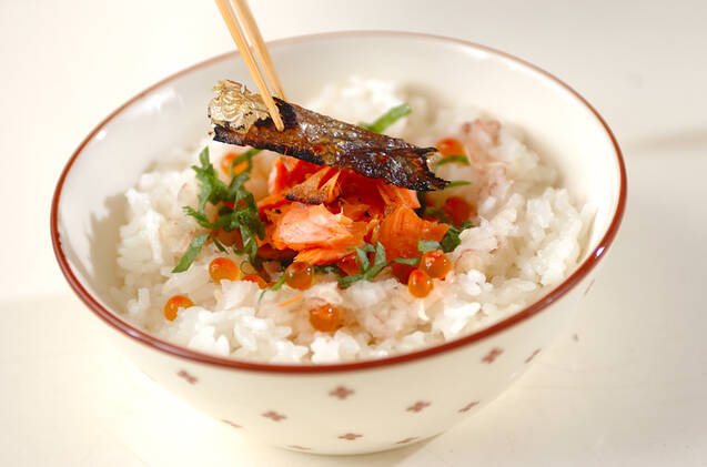 塩鮭おろし丼の作り方の手順3