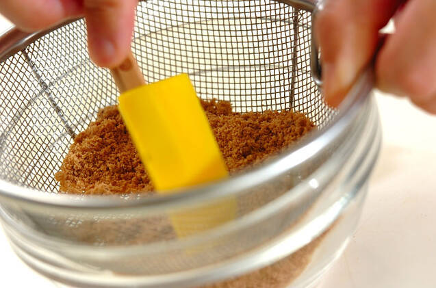 黒糖わらびもちの作り方の手順1