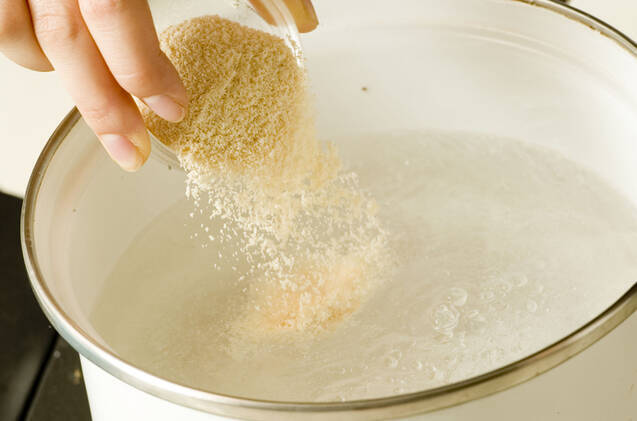 シメジのアジア風スープの作り方の手順1