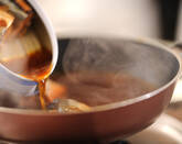 サンマ缶のピリ辛卵とじ丼の作り方5