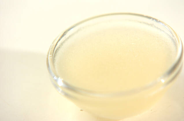 フルーツ入りワインゼリーの作り方の手順2