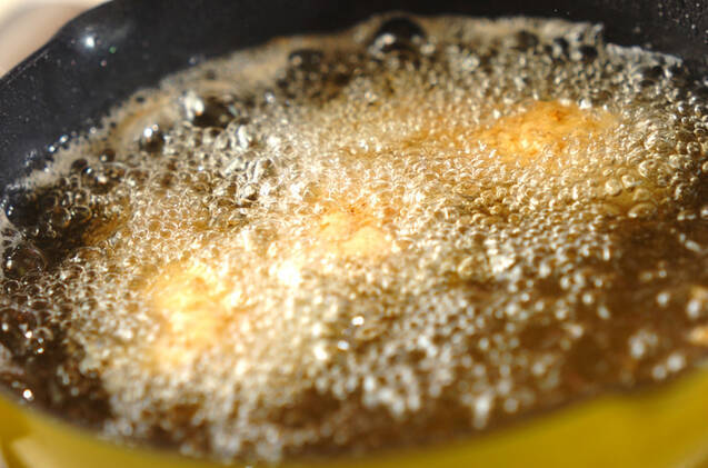 フライドチキンとポテトの作り方の手順6