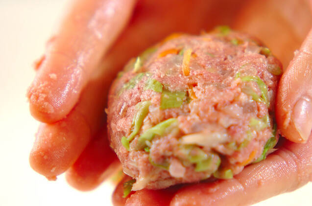 野菜たっぷりメンチカツの作り方の手順8