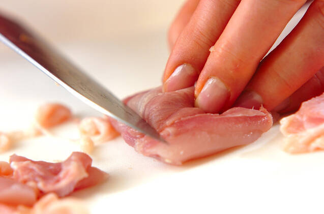 新ジャガイモと鶏肉の炒めものの作り方の手順3