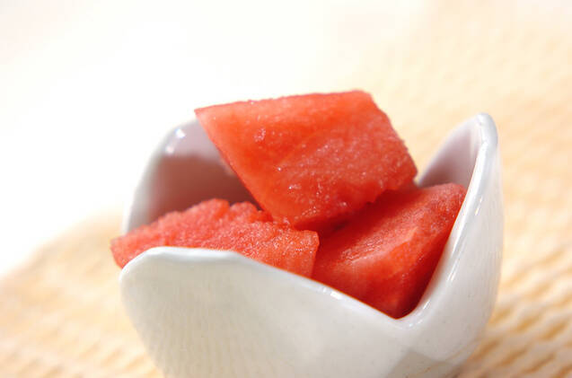 スイカのリキュール和えの作り方の手順2