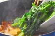 青菜のゴマ炒めの作り方の手順6