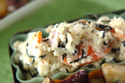 ヒジキ入りポテトサラダ