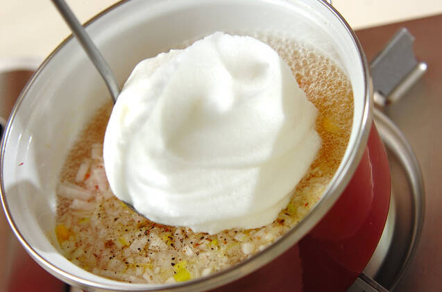 カニカマの卵白スープの作り方の手順5