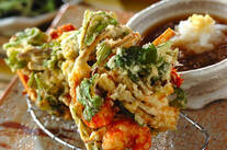 エビと春菊のかき揚げ