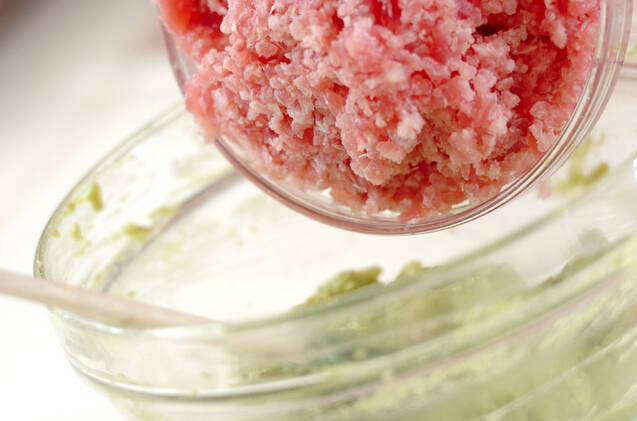 マグロとアボカドのソテーの作り方の手順3