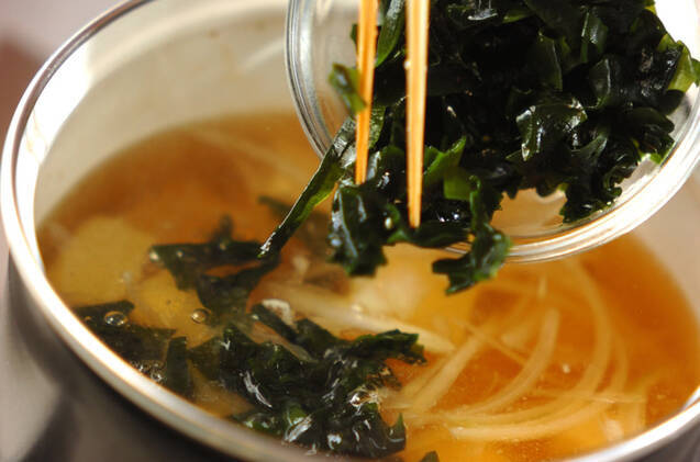 豆腐とワカメのスープの作り方の手順5