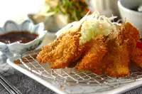 アジのフライ・梅肉ソース