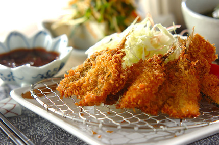 アジのフライ・梅肉ソース
