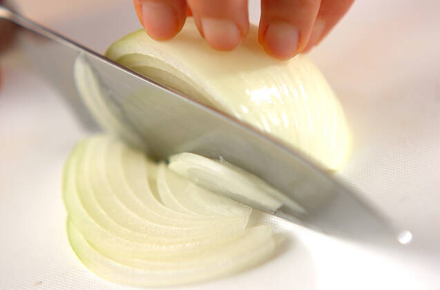 卵のみそ汁の作り方の手順1